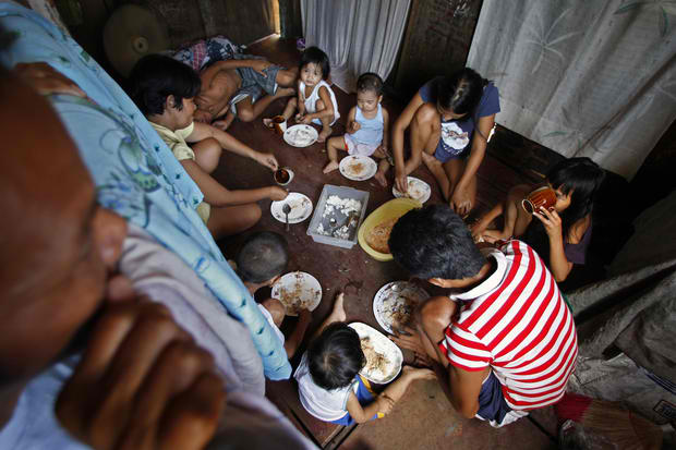 フィリピンの貧乏な家族